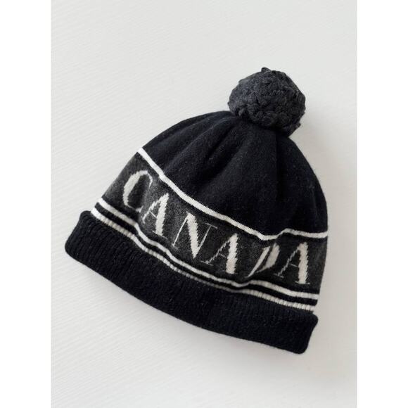 Canada Goose Logo Beanie Pom Toque Wool Blend - Picture 1 of 9